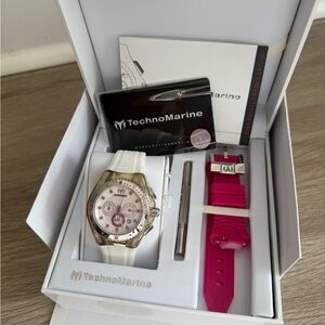 TechnoMarine White and Pink Chronograph Set